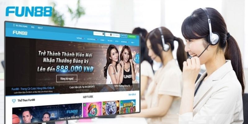 Trang hỗ trợ nhà cái làm việc xuyên suốt 24/7